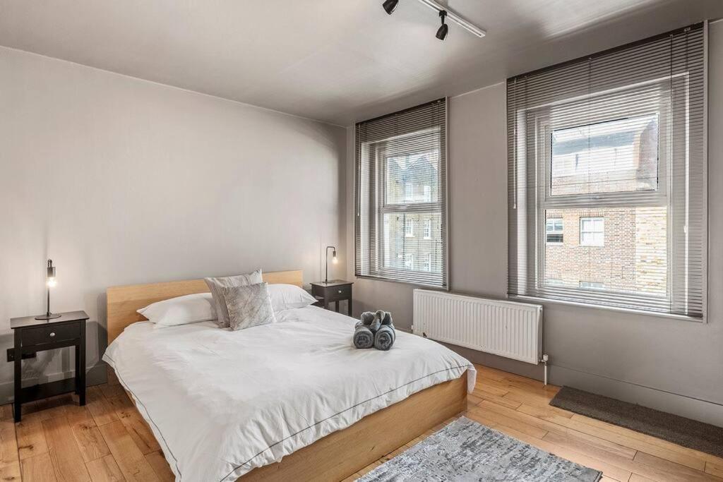 Spacious Home On Chapel Market Londyn Zewnętrze zdjęcie